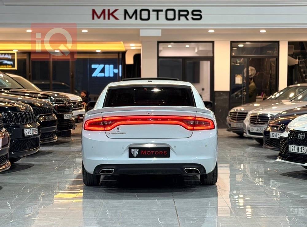 دودج تشارجر